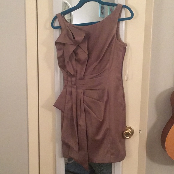 Karyn Miran Dresses & Skirts - *Trina Turk* NWOT Cocktail Noemie Karyn Miran